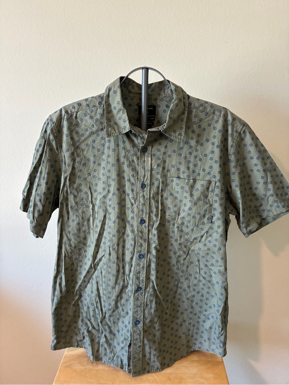 Olive Printed Short-Sleeve Button up